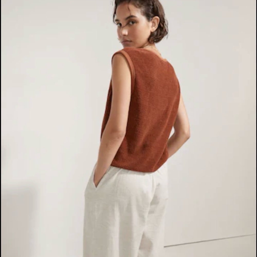 Donni chenille vest in cocoa